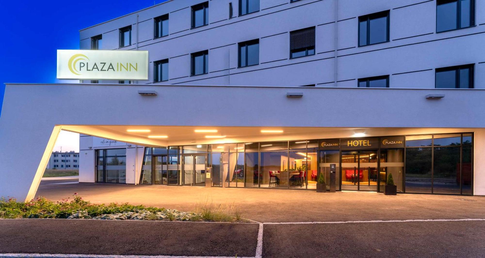 Plaza Inn Wiener Neustadt, BW Signature Collection ภายนอก รูปภาพ