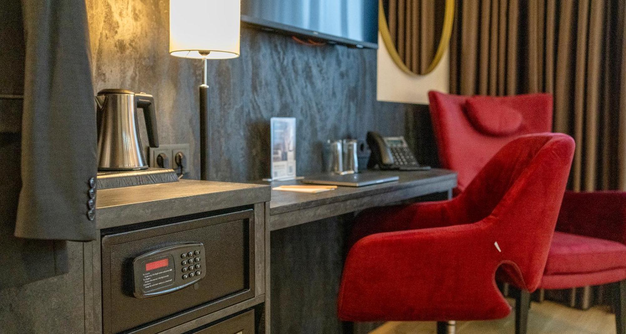 Plaza Inn Wiener Neustadt, BW Signature Collection ภายนอก รูปภาพ