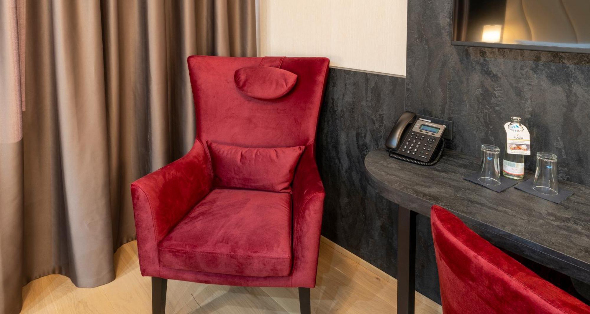 Plaza Inn Wiener Neustadt, BW Signature Collection ภายนอก รูปภาพ